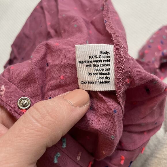 Egg Swiss Dot Lightweight Romper - Picture 5 of 7